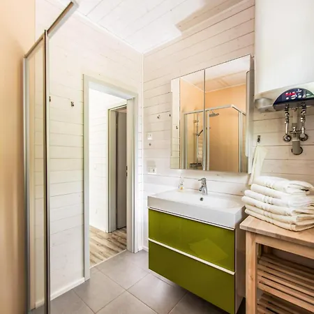 In With Sauna
